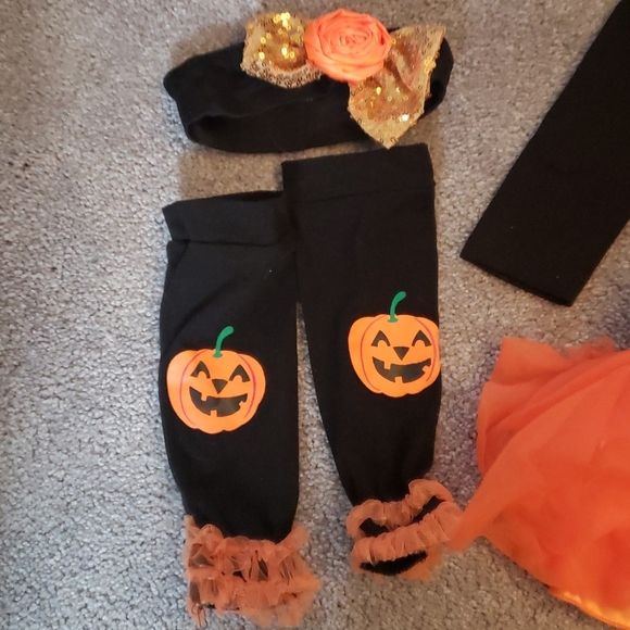 𝅺💜Baby girl 1st Halloween set - Picture 4 of 4